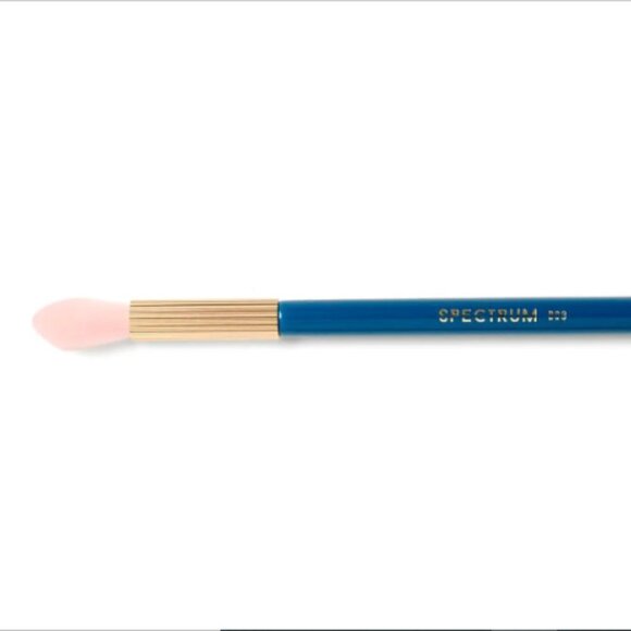 ๐ 4 for $25 ๐ SPECTRUM COLLECTIONS MAGIC WAND HIGHLIGHTER BRUSH - Picture 2 of 6